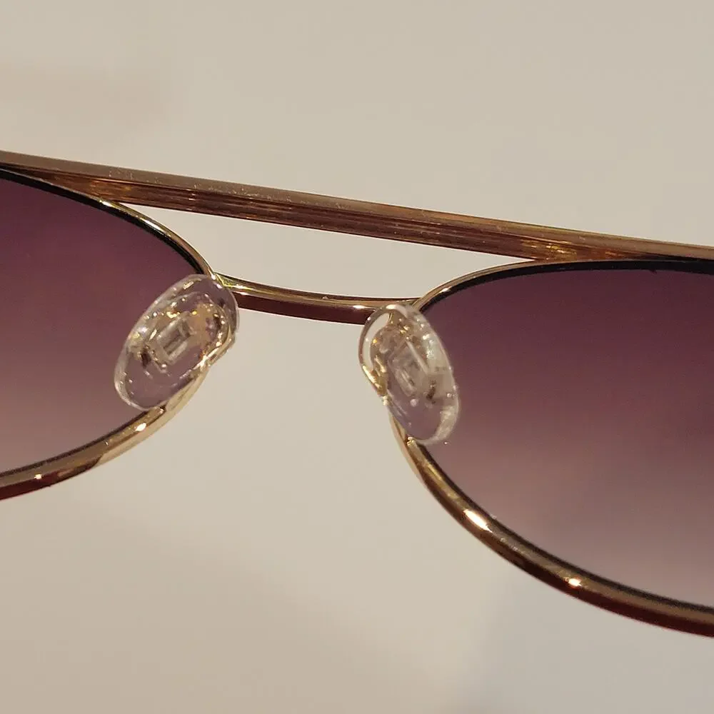 Women's Quay Easily Amused Sunglasses 1212 Gold tone metal frame
